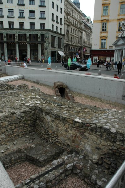 romansewer.jpg